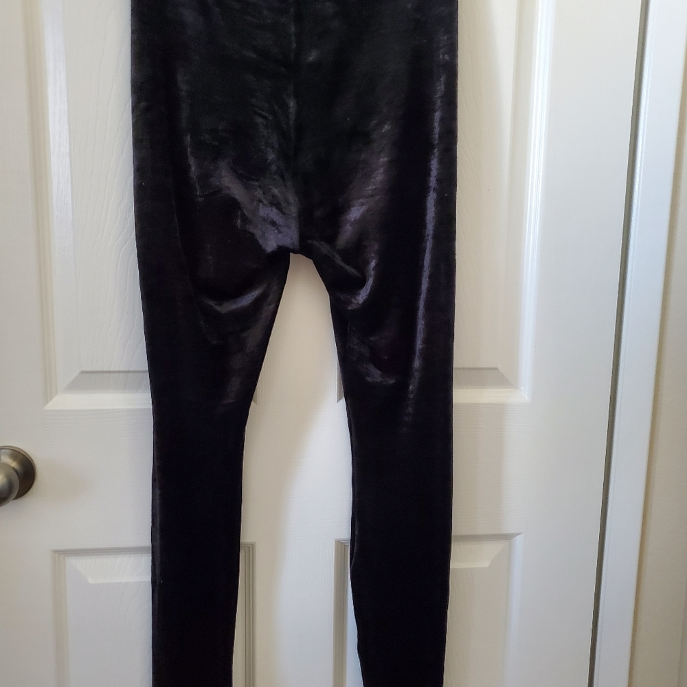 H&M Black Velvet Leggins Pants Women's Size Medium - Picture 5 of 5